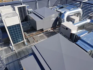 Rooftop HVAC installation at Hamley Bridge Hospital